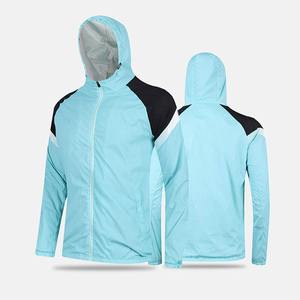 Chaqueta cortavientos de fútbol impermeable y a prueba de viento de doble capa, chaqueta de entrenamiento con cremallera completa, chaqueta cortavientos deportiva para hombres - Product Image 1