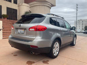 Auto Usado de Calidad a Precio Accesible, Subaru Tribeca Ltd. 2008, 7 Pasajeros Volante a la Izquierda - Product Image 5