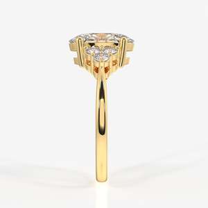 แหวนหมั้นเพชรโมอิสซาไนต์ทรงรี ทอง 9K หรูหราและสง่างาม - Product Image 3