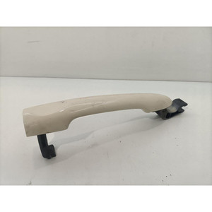 Poignée de porte extérieure avant gauche RENAULT Clio Série IV 806B02596R D4F740 (12>19) - Product Image 1