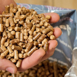 Valeur calorifique élevée de briquettes en bois de carburant de biomasse de catégorie industrielle pour la combustion fiable de chauffage à grande échelle - Product Image 6