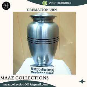 Urnas de cremación de latón hechas a mano personalizadas de la mejor calidad para adultos Urnas de metal duraderas a precios baratos Directo del proveedor de la India - Product Image 3