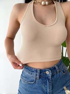 Personnalisé à la mode été solide mince côtelé court haut sans manches femmes col en v dos nu Beige Crop débardeurs pour les femmes - Product Image 2