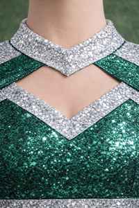 Uniformes de cheerleading de compétition de haute qualité personnalisés en gros, colorés, pour filles et adultes, vêtements d'équipe pour les spectacles scolaires - Product Image 5