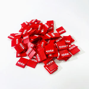 Parche de silicona de alta calidad, Parche de Pvc con etiqueta de logotipo de marca 3D de goma personalizado para ropa hecha en Vietnam - Product Image 1