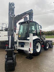 Miniexcavadora Diésel Hidromek HMK 102B con Motor Kohler y Bomba Huade - Product Image 3