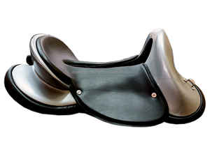 Silla de Montar Inglesa para Caballos de Resistencia, Fibra de Carbono, Cuero Sintético Duradero, Estribos de Nailon de Alta Calidad, Color y Logotipo Personalizables - Product Image 2