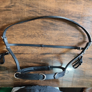 Équipement de course de cheval de bride de PVC durable coloré, bride de luxe de cheval de style occidental de produits de cheval avec le peu en métal - Product Image 5