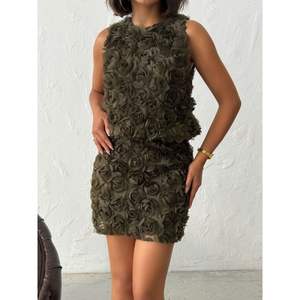 Topshow Women's Rose Patterned Tulle Skirts-Wholesale Product - Product Image 4