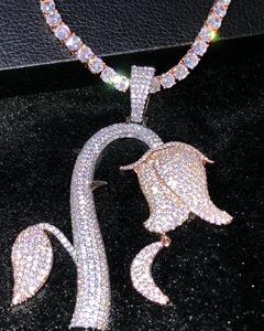 Élégant pendentif fleur rose en diamant de laboratoire 3 carats, entièrement serti, en argent sterling 925 véritable, breloque florale, bijoux hip-hop pour lui et elle - Product Image 1