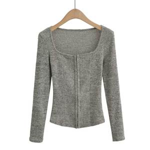Nouveau cardigan décontracté d'hiver en coton doux, couleur unie, col en V, logo sur le devant, pour un port confortable, pull pour femmes - Product Image 1