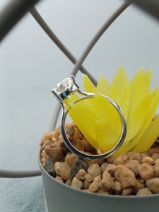 Anillo de tendencia Hip Hop de oro de 10K y 18K de lujo para hombre, Baguette redondeada de diamante Natural VVS para bodas, fiestas, disfraz de moda - Product Image 5