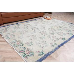 Tapis vintage 5,3 x 7,4 pieds, tapis turc à bordure blanche en laine - Product Image 1
