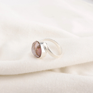 Belle bague en opale rose et cuivre, argent sterling 925, pierre précieuse ovale de 10x14 mm, bijou artisanal, cadeau d'anniversaire pour femme - Product Image 4