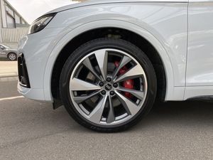 2021 Audi Sportback SUV 4dr ภายในรถหนังสีเข้ม rhd/lhd จัดส่งเร็วยุโรปนำเข้ามาใช้จัดส่งรวดเร็ว - Product Image 4