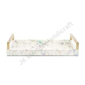 Bandeja de cóctel de mármol hecha a mano de calidad superior del diseñador Treuly con elegantes detalles de latón, una elegante adición a su bar en casa - Product Image 3