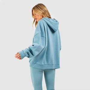 Sweat à capuche surdimensionné doux et confortable pour femmes, coupe ample décontractée, pull en velours, logo sur le devant, manches longues, streetwear - Product Image 2