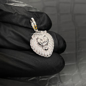 จี้ฮิปฮอปสุดสวยมาใหม่ประดับด้วยเพชรโมอิส925สีเงินสเตอริง - Product Image 1