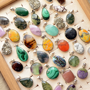 Venta al por mayor de dijes de plata de ley 925 auténtica hechos a mano con cristales de diamantes de imitación, estilo religioso, joyería para aniversario - Product Image 1