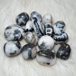 Piedras preciosas de cristal curativas hechas a mano de alta calidad de Indonesia Natural pulida de cebra de jaspe caído 20-30mm - Product Image 2