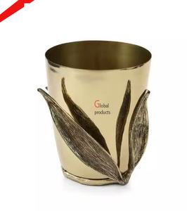 Enfriador de vino de aluminio y metal con acabado dorado de aspecto increíble para restaurante y bar de hotel - Product Image 4