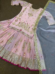 Diseñador exclusivo Heavy Georgette y Sequance Work Choki con estilo completo Trabajo Sarara Ropa étnica tradicional para mujeres - Product Image 5