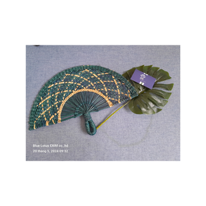 พัดลมมือ SEDGE สินค้าใหม่ผลิตในเวียดนามด้วยวัสดุธรรมชาติ 100% สินค้าเป็นมิตรกับสิ่งแวดล้อม สินค้าราคาดีที่สุดจากเวียดนาม - Product Image 3