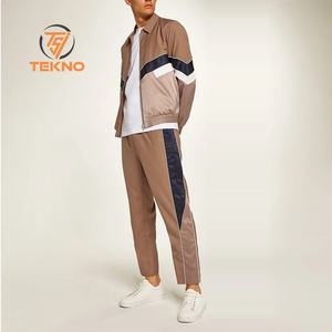 2025 Fortement Recommandé Haute Qualité Hommes Coupe-Vent Jogging Survêtement Ensembles Survêtement En Nylon Imperméable OEM Entretenu - Product Image 1