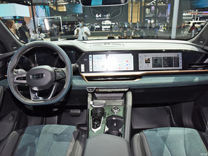 <span class=keywords><strong>G</strong></span> eely Xingyue <span class=keywords><strong>L</strong></span> 2025 Modèle Dongfang Yao 2.0TD Automatic AWD Wangyue Edition auto voiture de gros volant à gauche vérifié - Product Image 4
