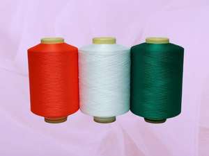 150/48 DDB NIM Top fil texturé en polyester résistant au toucher doux pour tricoter le tissage et la broderie offrant une couleur vibrante - Product Image 4