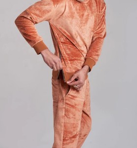 Trajes de logotipo reflectante personalizado de alta calidad, chándal de invierno Unisex, trajes para correr, chándales, opciones de talla grande para hombres y mujeres - Product Image 4