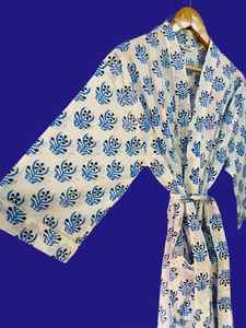 Bata Kimono de Algodón Azul Floral con Diseño de Rayas y Cinturón para Spa, Hotel, Resort - Proveedor Mayorista de Piezas Individuales para EE. UU., Reino Unido y Australia - Product Image 3