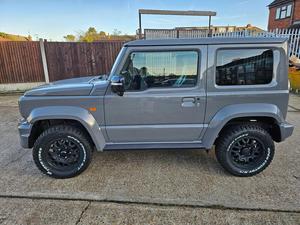 SUZUKI JIMNY 2025 USADO, Volante a la Izquierda/Derecha - Product Image 2