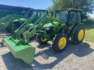 รถแทรกเตอร์มือสอง John Deere 4066R พร้อมพลังขับเคลื่อน 4x4 ที่ยอดเยี่ยมและระบบส่งกำลังที่ราบรื่น ตัวเลือกที่ดีที่สุดสำหรับงานเกษตรกรรม มีขายแล้ว - Product Image 6