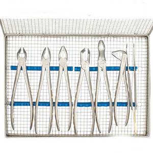 ชุดคีมถอนฟัน 6 ชิ้น ทำจากโลหะ ได้รับการรับรองมาตรฐาน CE บรรจุในกล่องฆ่าเชื้อแบบมืออาชีพ สำหรับทันตแพทย์ผู้เชี่ยวชาญด้านการผ่าตัด - Product Image 1