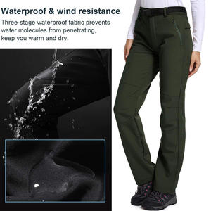 Pantalones de esquí para mujer con ajuste personalizado Fabricación OEM Logotipo de carcasa impermeable Marca y capa interna aislada - Product Image 2