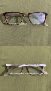 Marcos ópticos y de gafas de sol hechos a mano con cuerno de búfalo ecológico natural con diseños de amor y Ángel de animales Feng Shui - Product Image 2