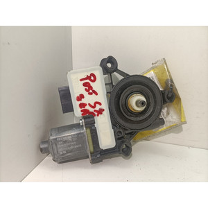 Moteur électrique de lève-vitre arrière gauche SEAT Arona Série 5Q0959407 DBYA (17>) - Product Image 6
