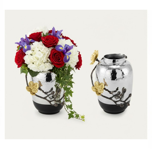 Decoración Moderna de Lujo para el Hogar, Hecha a Mano en Acero Inoxidable con Acabado Plateado, Hojas de Latón Natural Doradas y Flores de Esmalte Blanco - Product Image 5