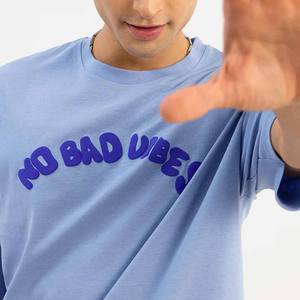 T-shirt Bella Canvas en tissu tri-mélange noir - Product Image 4