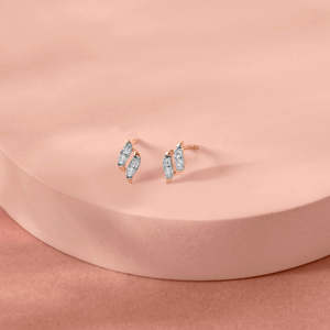 Boucles d'oreilles en diamant plume de rosée - Product Image 1