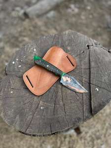 Cuchillos de Caza Hechos a Mano con Martillo de Acero, Funda de Cuero Repujado, Material Sólido, Bajo Precio, MOQ Bajo - Product Image 1