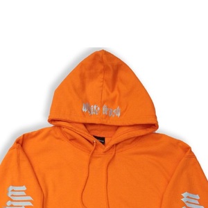 เสื้อฮู้ดผู้หญิงสีส้ม ผ้าฝ้ายฟลีซ 420 กรัม พิมพ์ลายที่แขน สวมใส่ได้ทั้งฤดูหนาวและฤดูร้อน สไตล์ลำลองแนวสตรีทแวร์ - Product Image 3