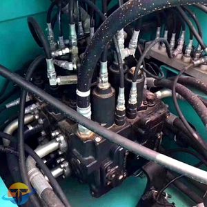 Mini-excavatrice Kobelco SK200-8 d'occasion, très vendue, 20 tonnes de poids opérationnel, haute qualité, avec moteur Isuzu, boîte de vitesses, pompe, très bon marché - Product Image 2