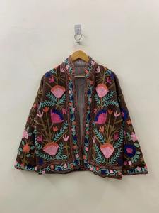 Suzani แจ็กเก็ตปักลายดอกไม้ทำด้วยมือสไตล์อินเดียสำหรับฤดูหนาว - Product Image 5