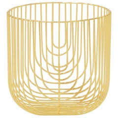 Cesta de almacenamiento de alambre de metal industrial vintage antiguo Fondo dorado para uso doméstico - Product Image 2