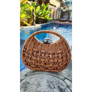 กระเป๋าโท้ทหวายทำมือสไตล์วินเทจสำหรับฤดูร้อน ขนาดใหญ่ จุของได้เยอะ พกพาสะดวก ผ้าแคนวาส ปิดด้วยซิป ผ้าโพลีเอสเตอร์ผสมคอตตอน เหมาะสำหรับงานปาร์ตี้ริมชายหาดและฤดูใบไม้ผลิ - Product Image 4