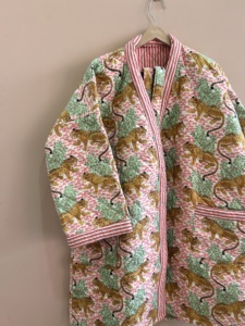 Robe kimono longue matelassée en coton biologique avec ceinture, imprimé animal, veste longue pour femmes - Product Image 3