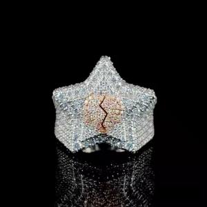 Venta al por mayor superventas 14K anillo de oro blanco Hip Hop joyería Micro pavimentado S925 forma de estrella cúbica latón hombres anillo de diamantes para hombres - Product Image 1