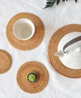 Ensemble de 6 sous-verres ronds en rotin écologiques classiques avec support pour boissons VINACRAFT Modèle Coaster Fabriqué à la main au Vietnam